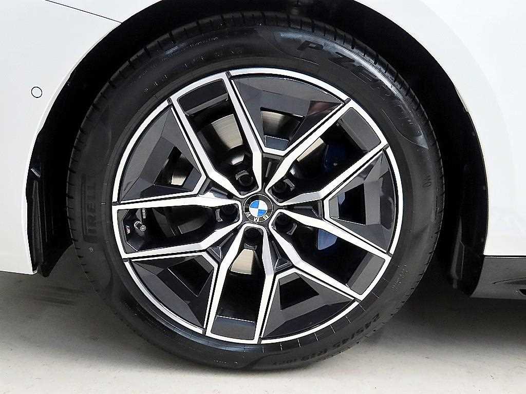 BMW 5 Series 2025 Blanco - Importación desde Corea - HF Imports Iquique - Foto 20