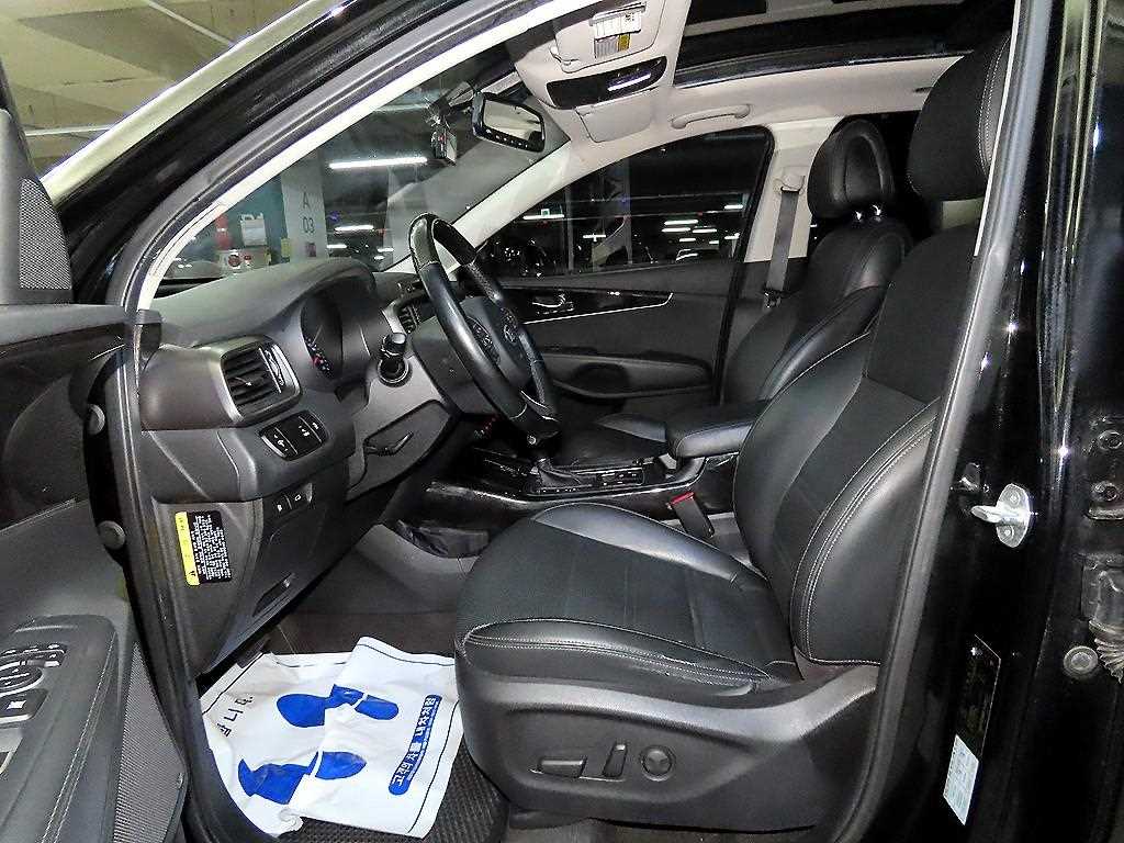 KIA Sorento - Vista 6
