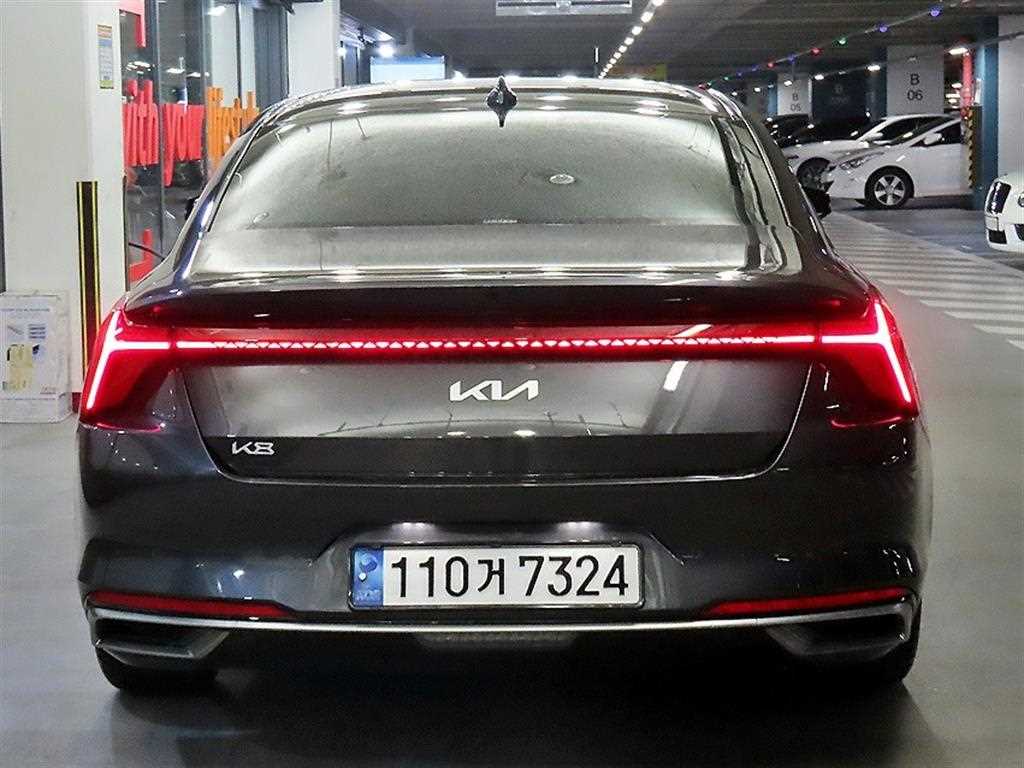 KIA K8 - Vista 5