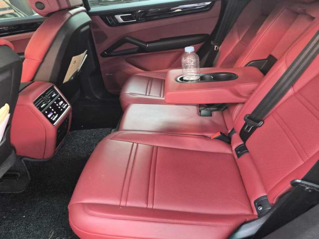 Porsche Cayenne - Vista 8