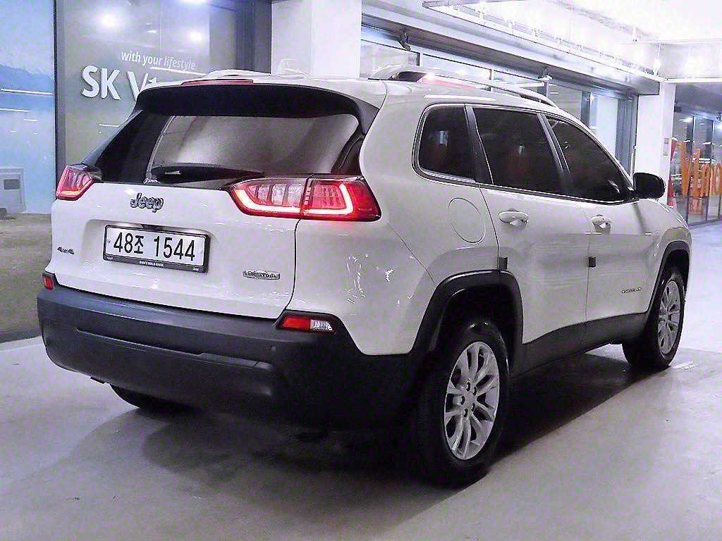 Jeep Cherokee - Vista 4