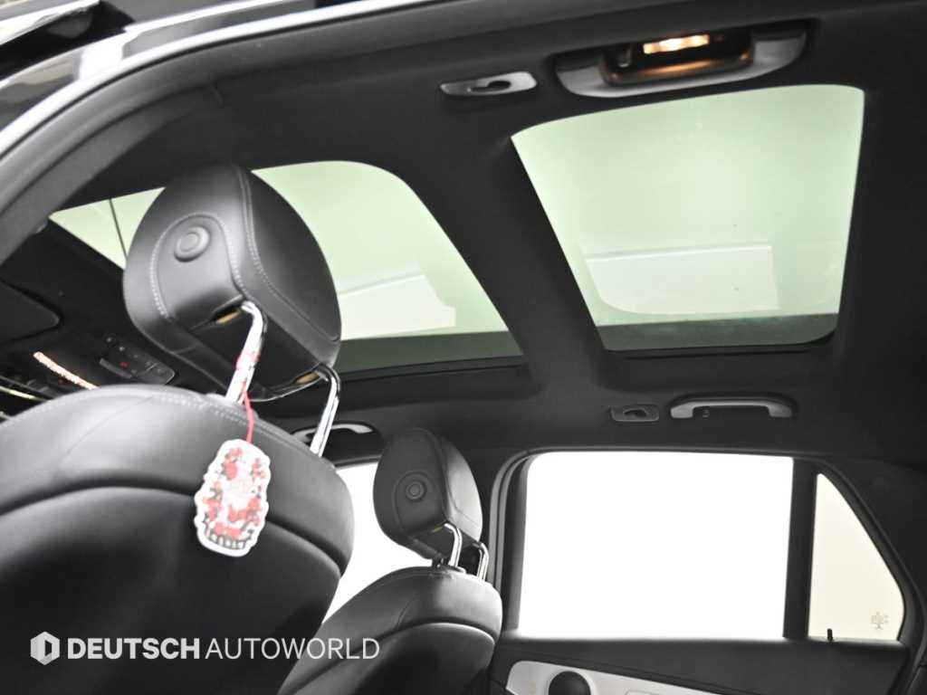 Mercedes Benz GLC Class 2021 Negro - Importación desde Corea - HF Imports Iquique - Foto 18