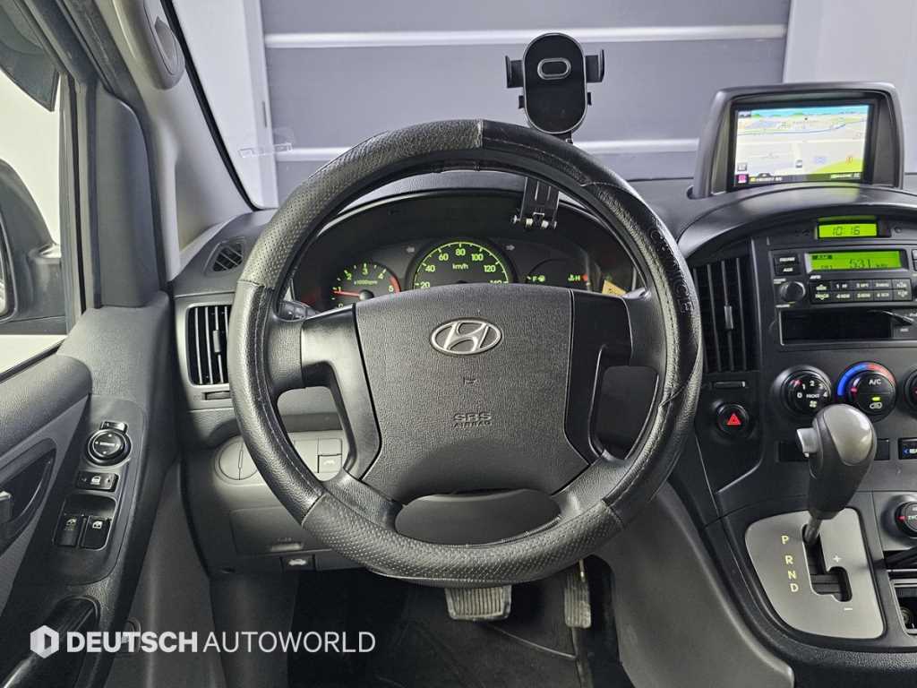 HYUNDAI Starex 2015 Gris - Importación desde Corea - HF Imports Iquique - Foto 13