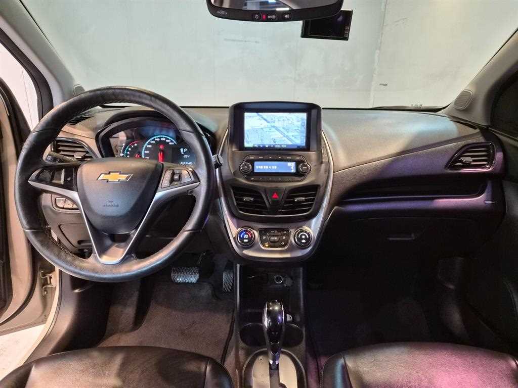 Chevrolet Spark - Vista 8