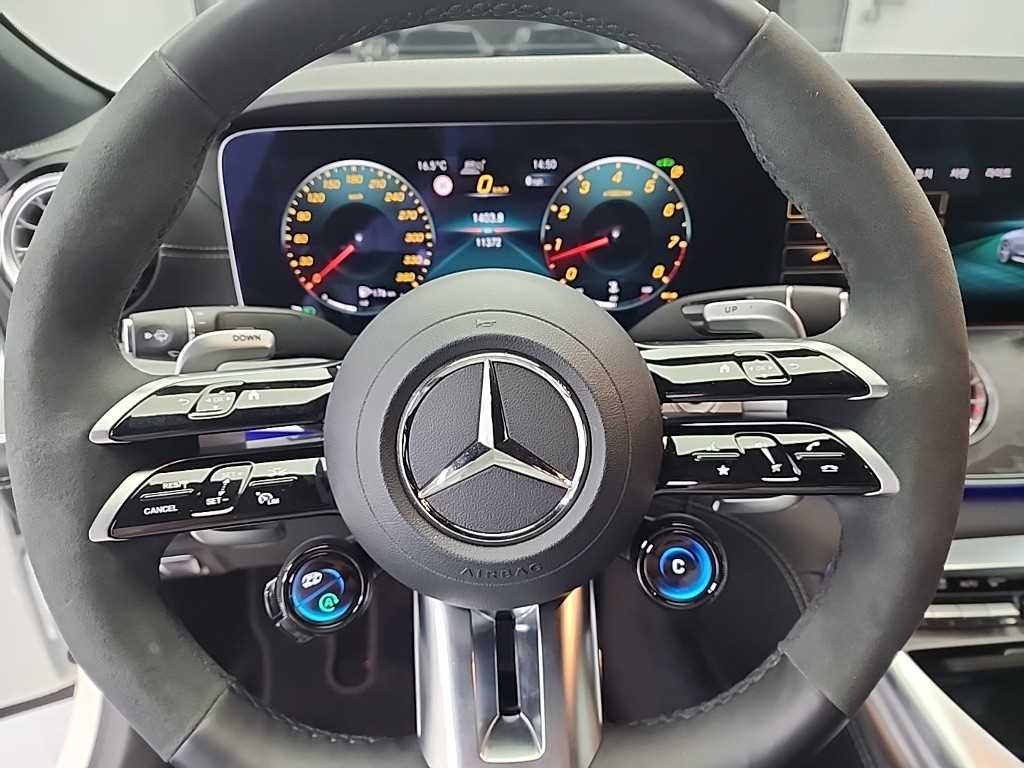 Mercedes Benz AMG GT - Vista 9