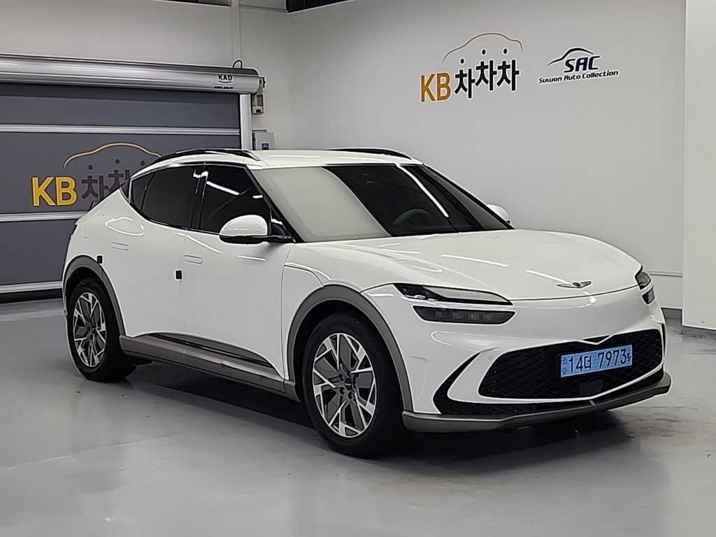 Genesis GV60 - Vista 4