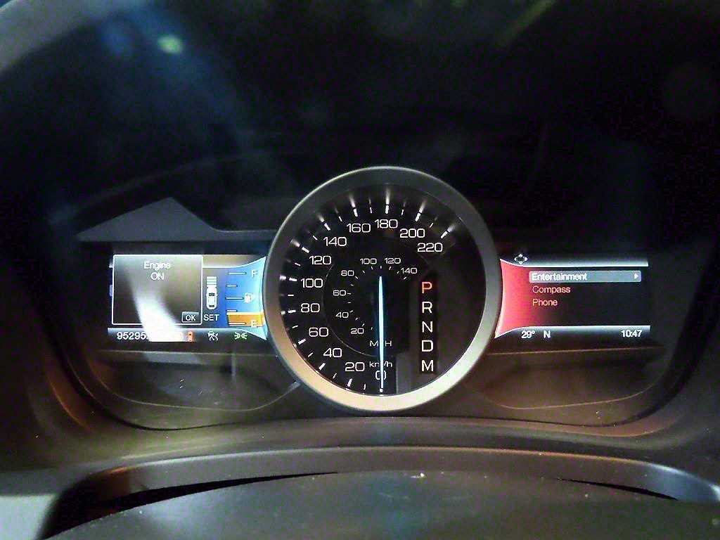 Ford Explorer - Vista 9