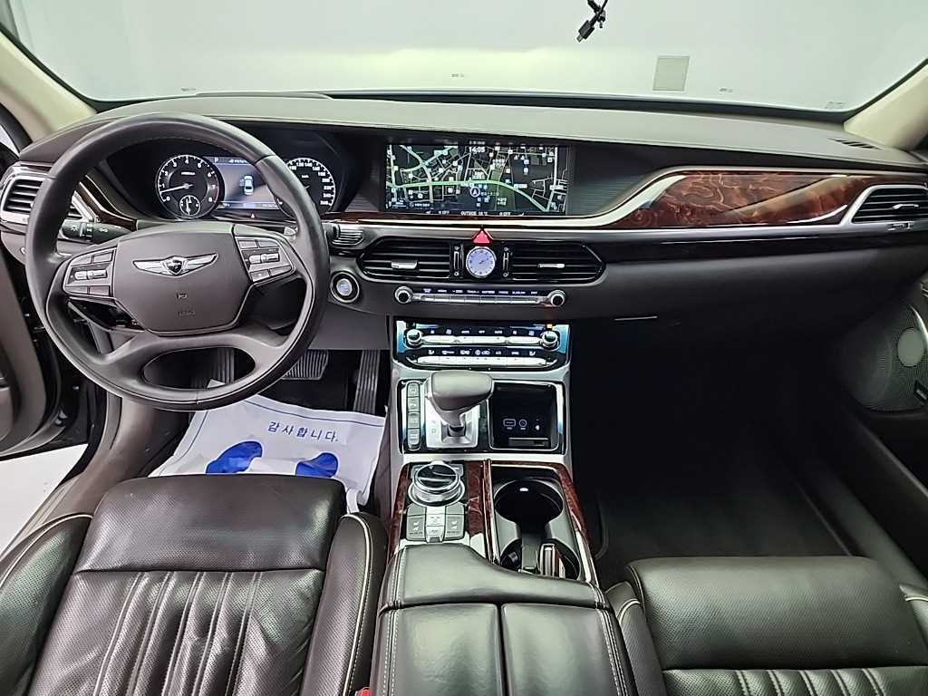 Genesis EQ900 - Vista 7