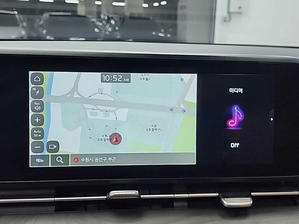 KIA Carnival 2023 Blanco - Importación desde Corea - HF Imports Iquique - Foto 16