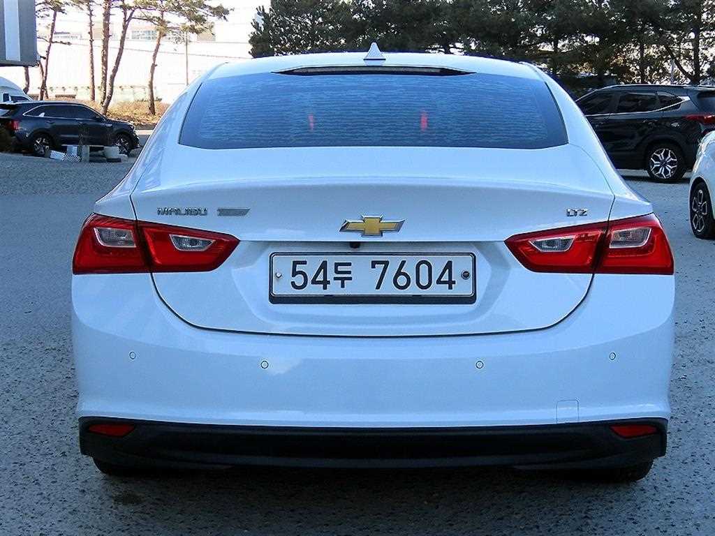 Chevrolet Malibu - Vista 4