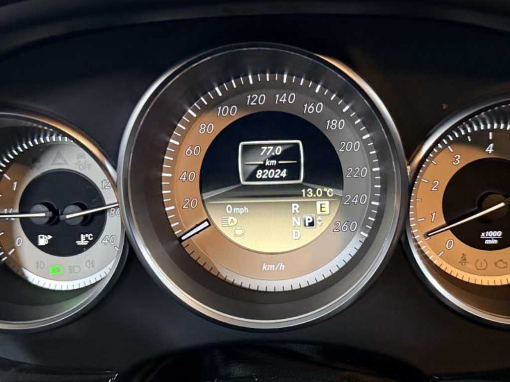 Mercedes Benz CLS Class - Vista 12