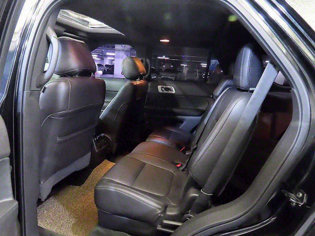 Ford Explorer - Vista 7