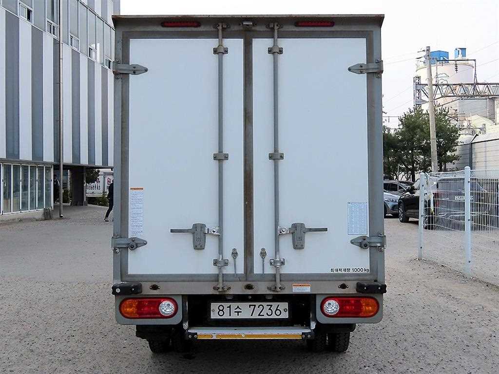 Small Truck Freezer Box(High Deck) - Vista 4