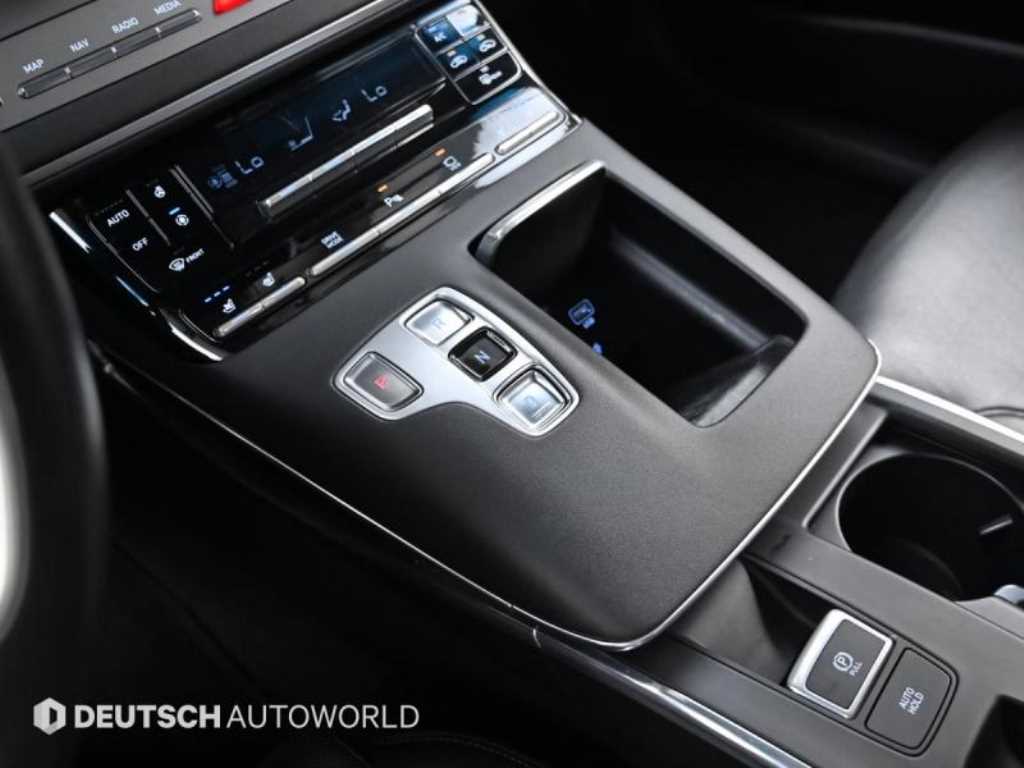 HYUNDAI Grandeur - Vista 12