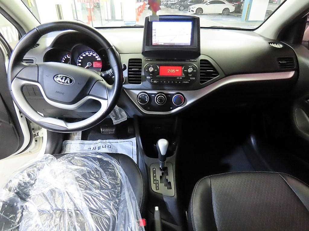 KIA Morning - Vista 10