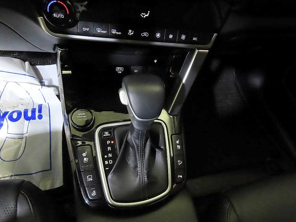 KIA Seltos - Vista 12