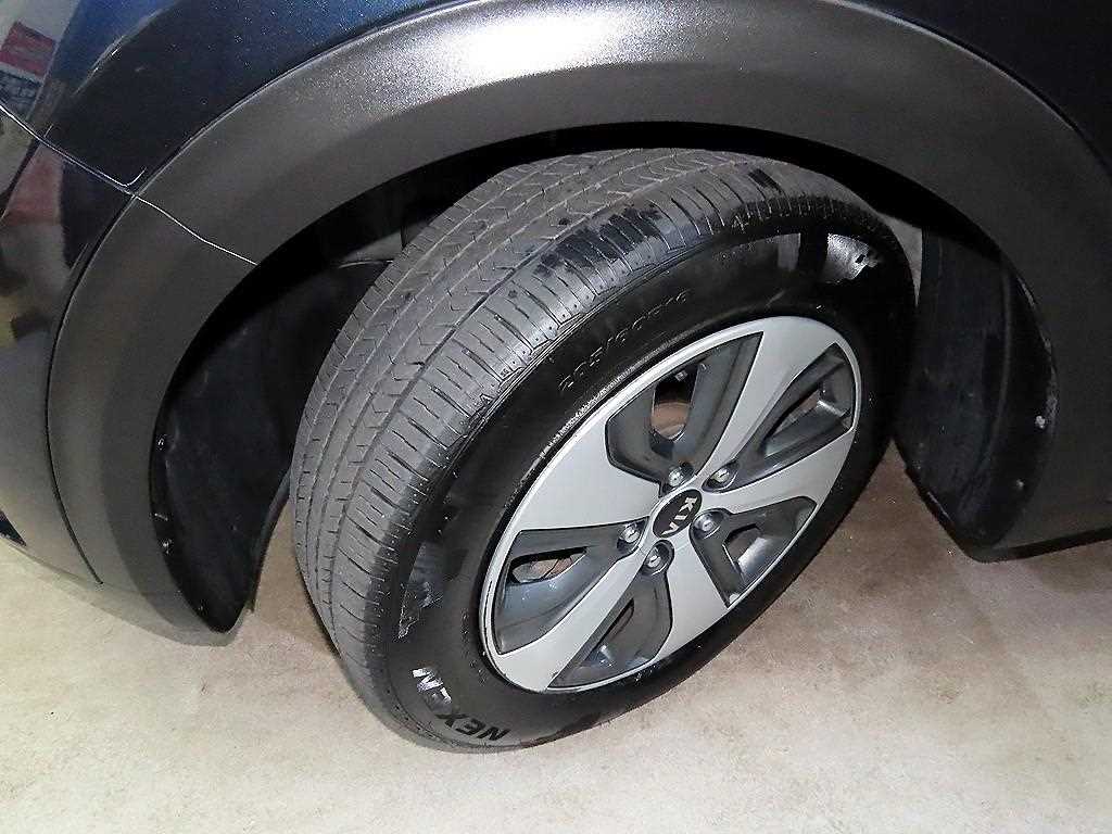 KIA Niro 2018 Gris - Importación desde Corea - HF Imports Iquique - Foto 20