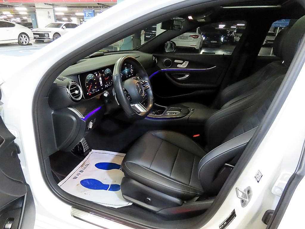 Mercedes Benz E class - Vista 6