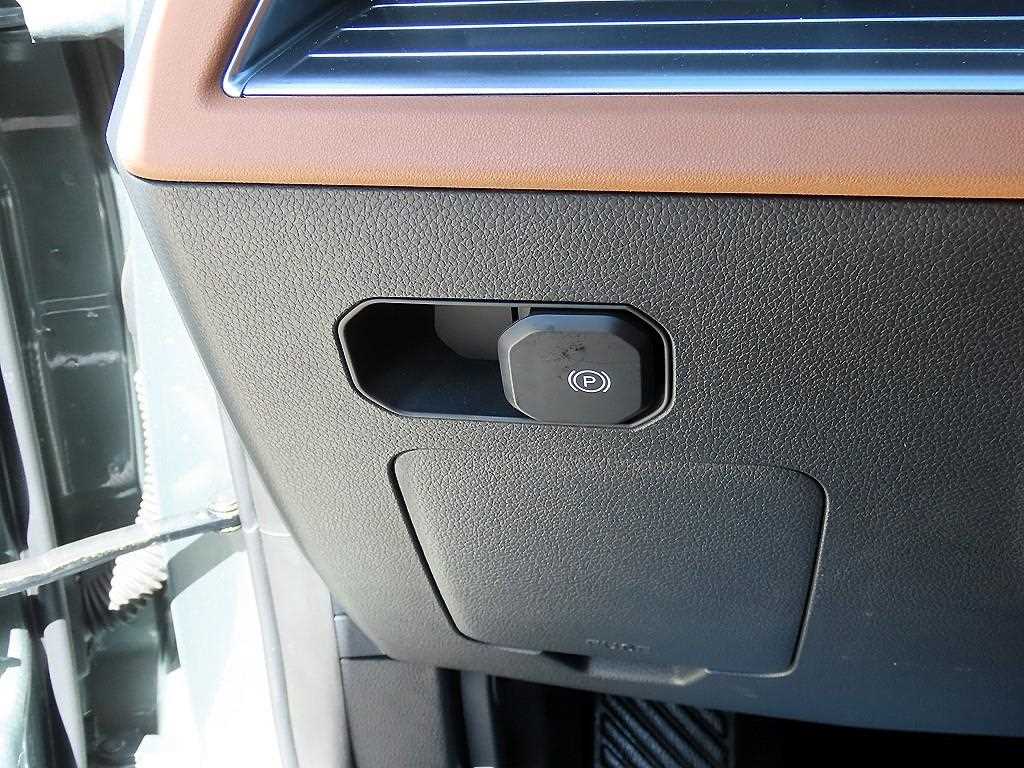 Ssangyong Torres - Vista 12