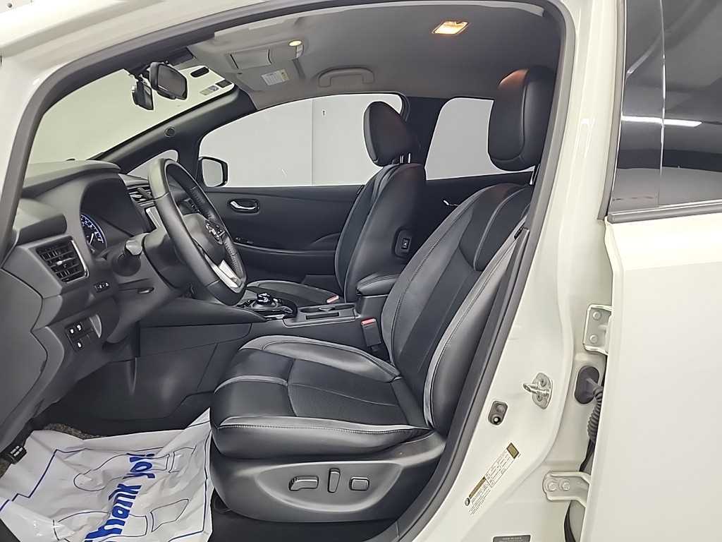 Nissan Leaf - Vista 11