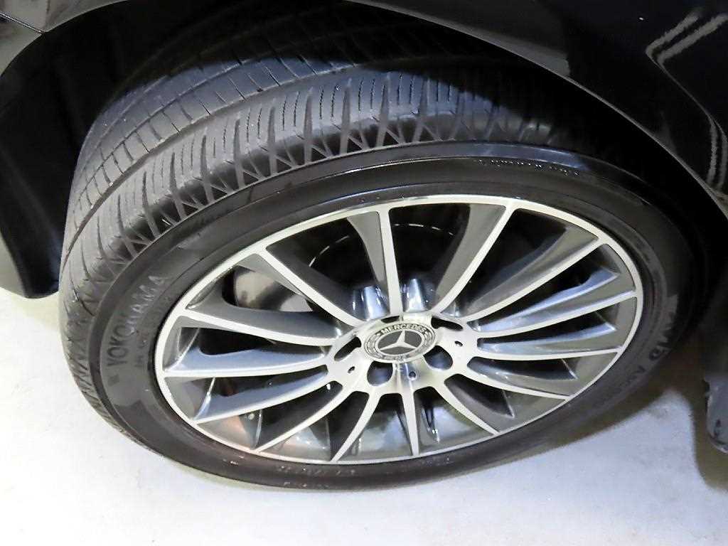 Mercedes Benz E class 2018 Negro - Importación desde Corea - HF Imports Iquique - Foto 20