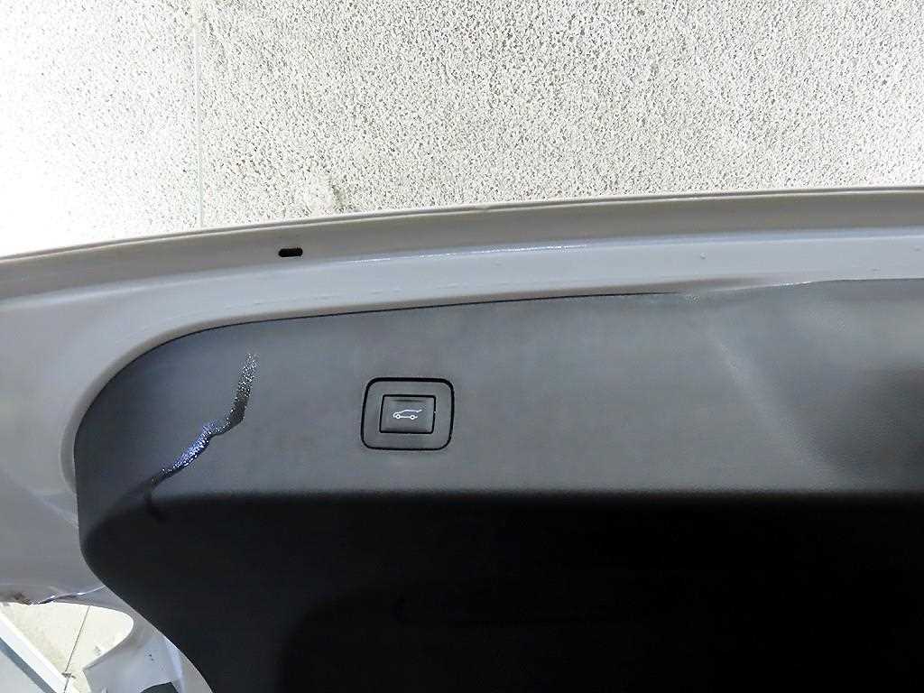 Chevrolet Trax 2025 Blanco - Importación desde Corea - HF Imports Iquique - Foto 17