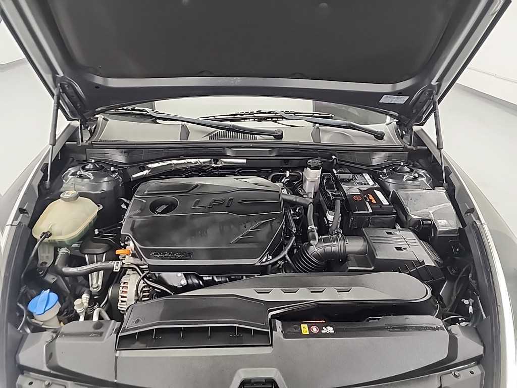 HYUNDAI Sonata - Vista 5