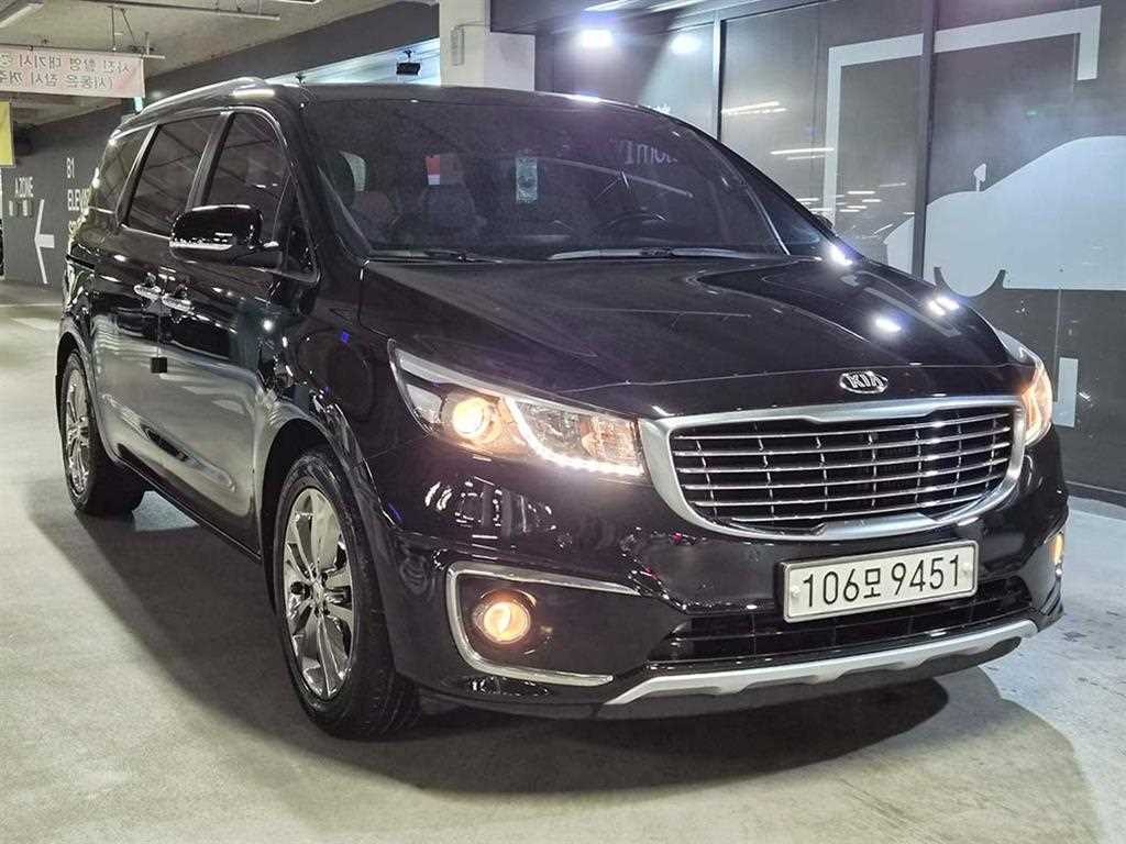 KIA Carnival 2016 Negro - Importación desde Corea - HF Imports Iquique - Foto 1