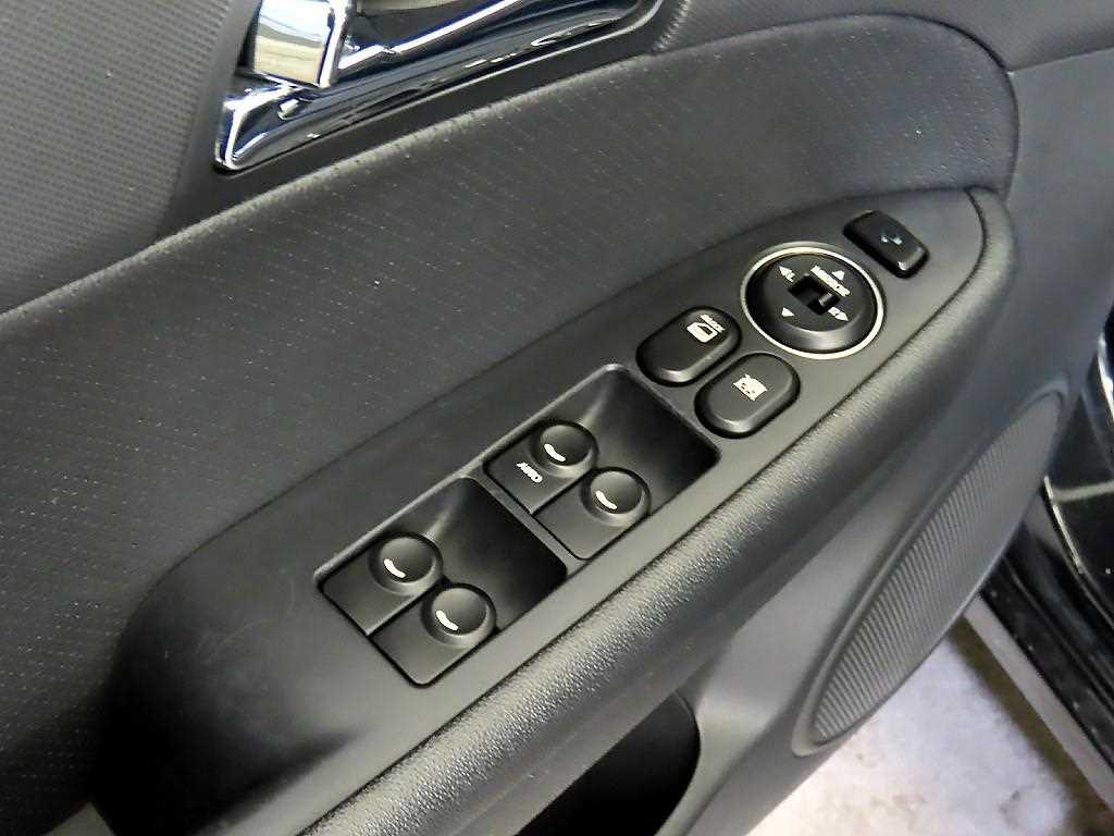 HYUNDAI i30 2009 Negro - Importación desde Corea - HF Imports Iquique - Foto 16