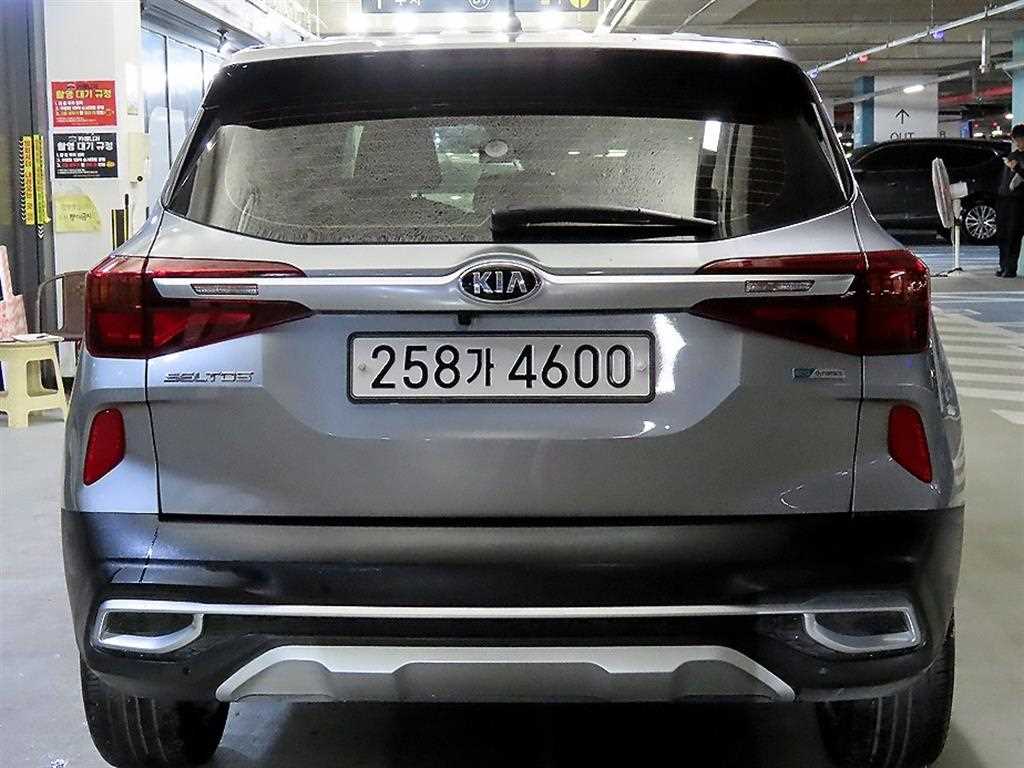 KIA Seltos - Vista 5