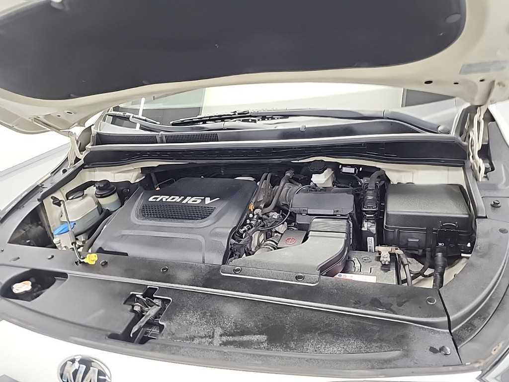 KIA Carnival - Vista 5