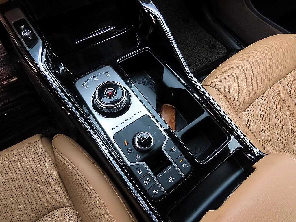 KIA Sorento - Vista 10