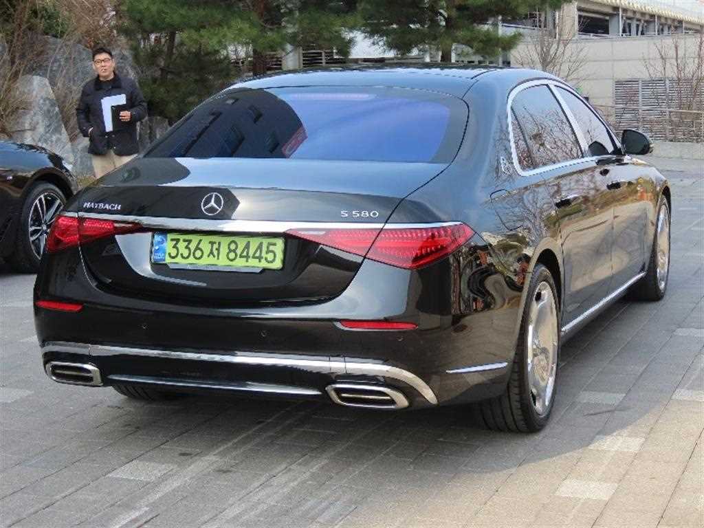 Mercedes Benz S Class - Vista 3