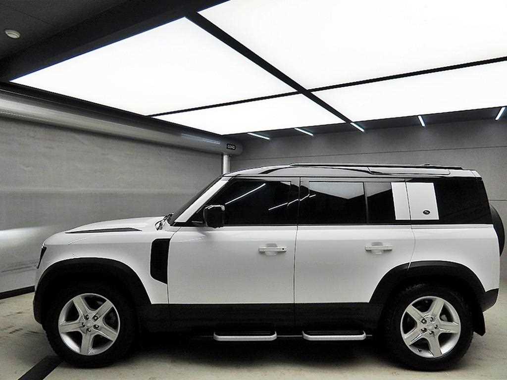 Land Rover Defender - Vista 4