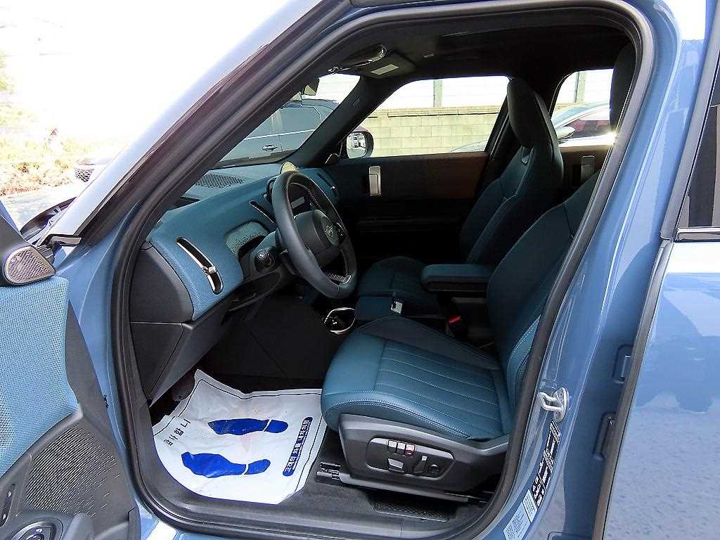 Mini Countryman - Vista 5