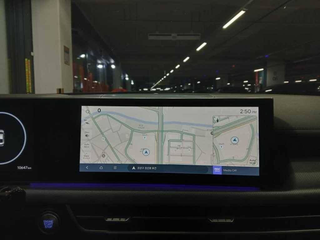 HYUNDAI Sonata - Vista 12