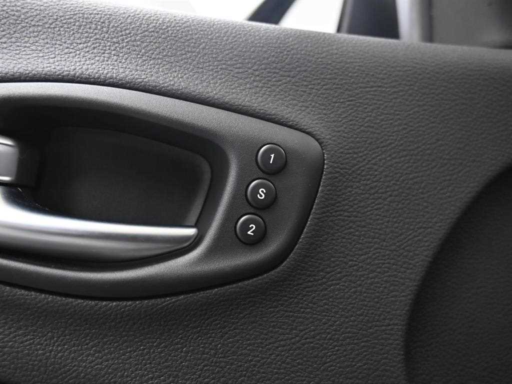 Jeep Compass 2018 Gris - Importación desde Corea - HF Imports Iquique - Foto 16