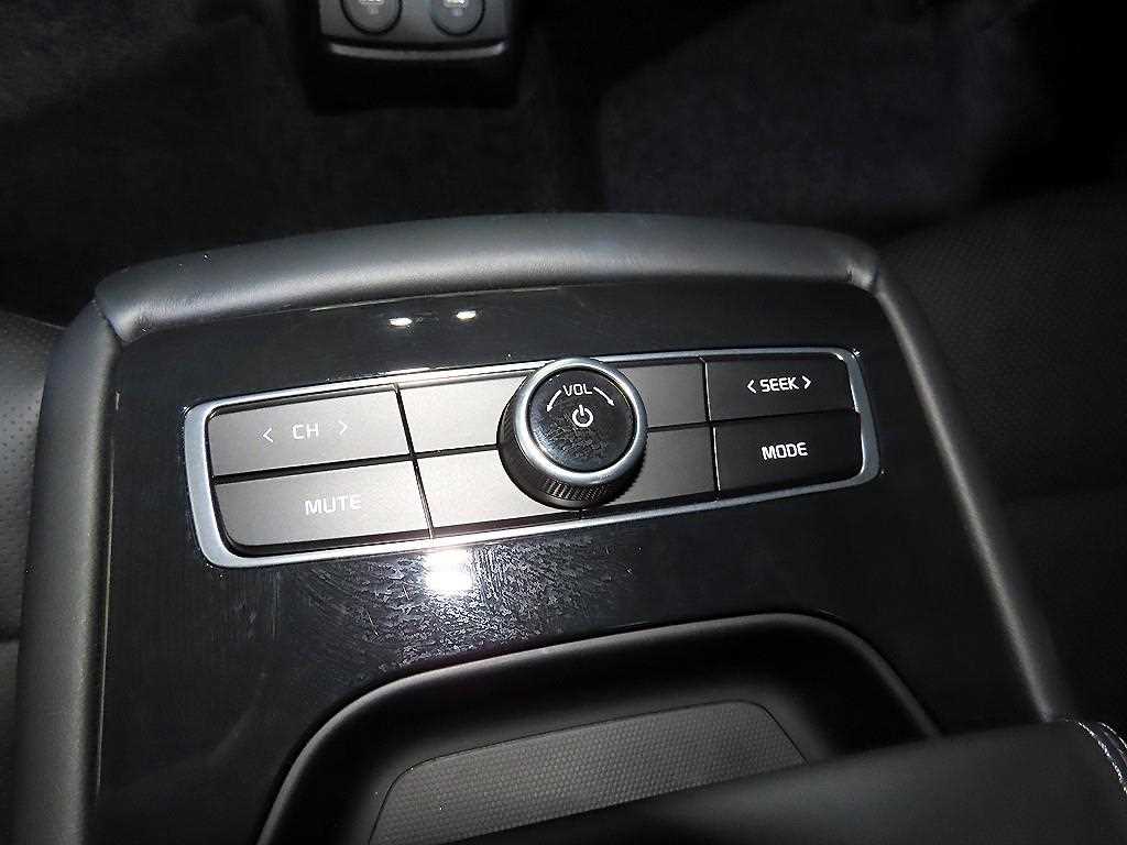 KIA K7 2021 Negro - Importación desde Corea - HF Imports Iquique - Foto 16