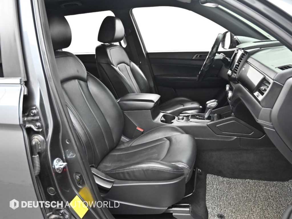 Ssangyong Rexton - Vista 10