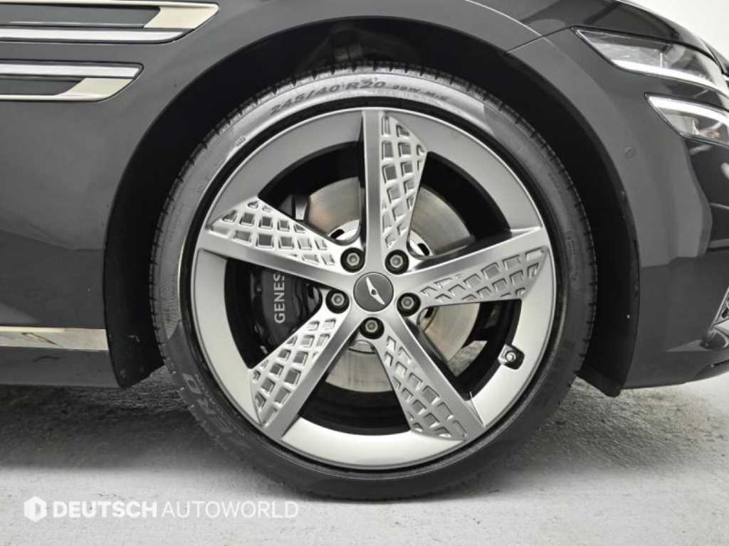 Genesis G80 - Vista 5