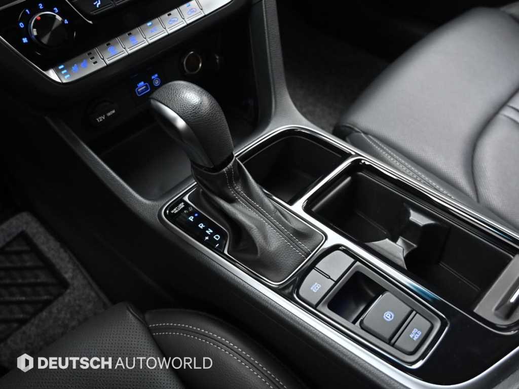 HYUNDAI Sonata - Vista 9