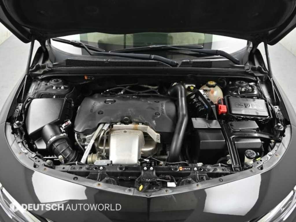 Chevrolet Malibu - Vista 6