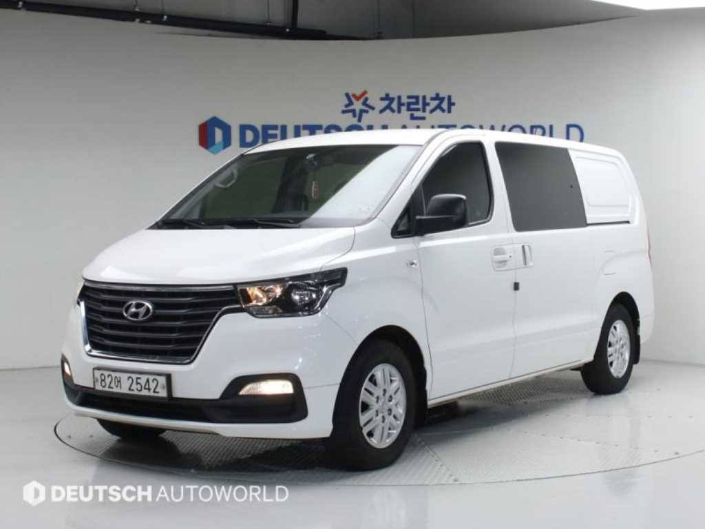 HYUNDAI Starex 2020 Blanco - Importación desde Corea - HF Imports Iquique - Foto 1