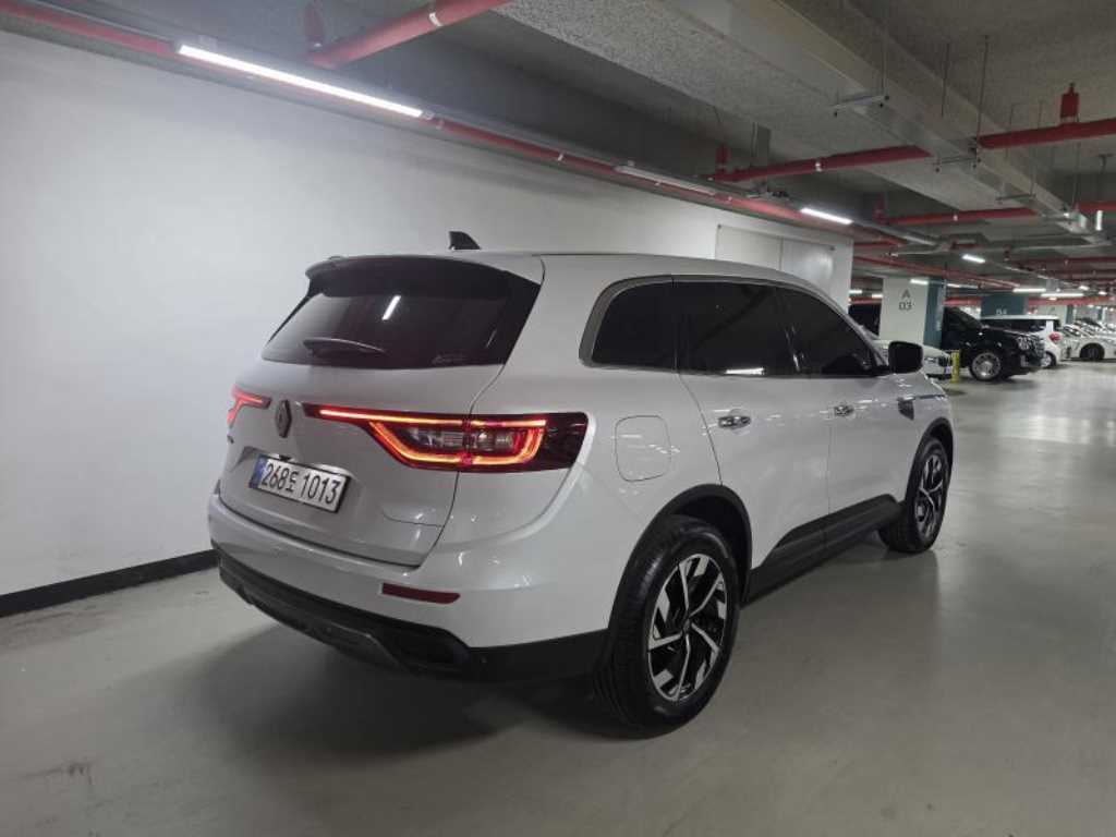 SAMSUNG QM6 - Vista 4