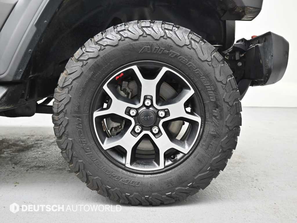 Jeep Wrangler - Vista 5