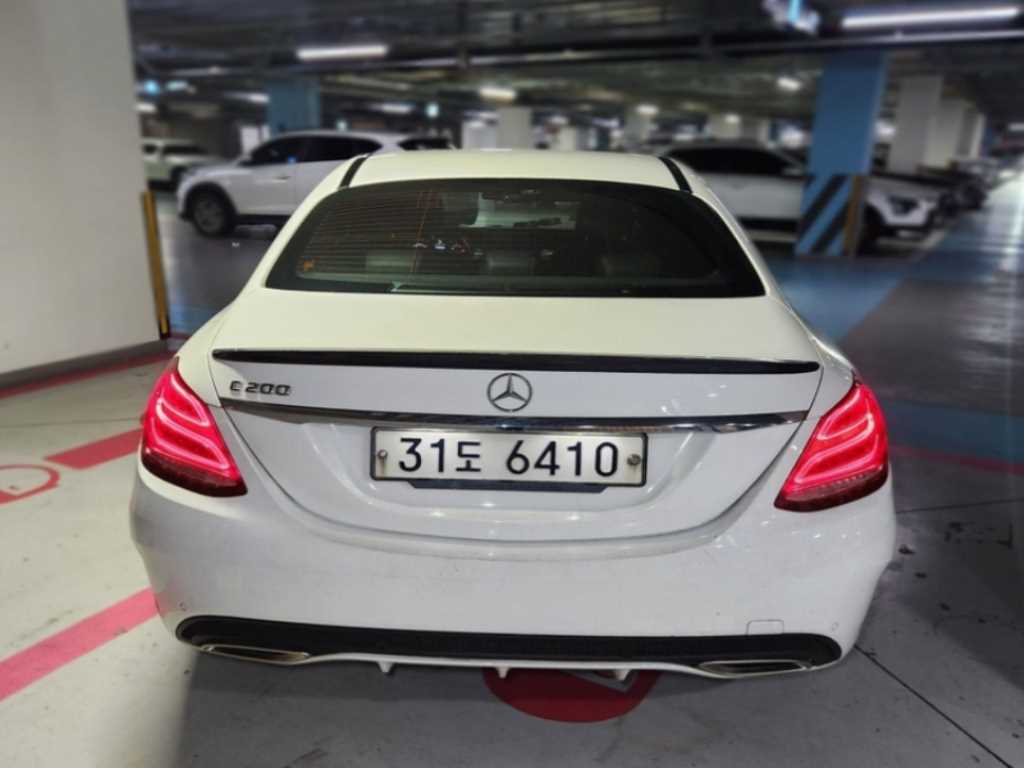 Mercedes Benz C Class - Vista 2