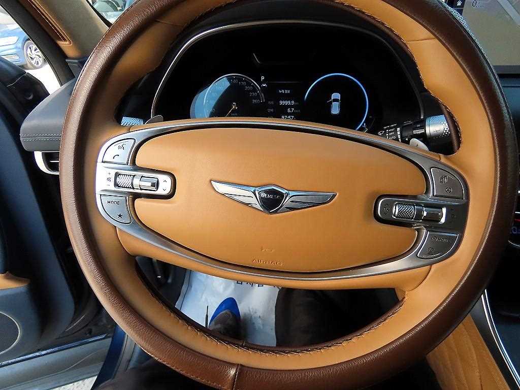 Genesis GV80 - Vista 7