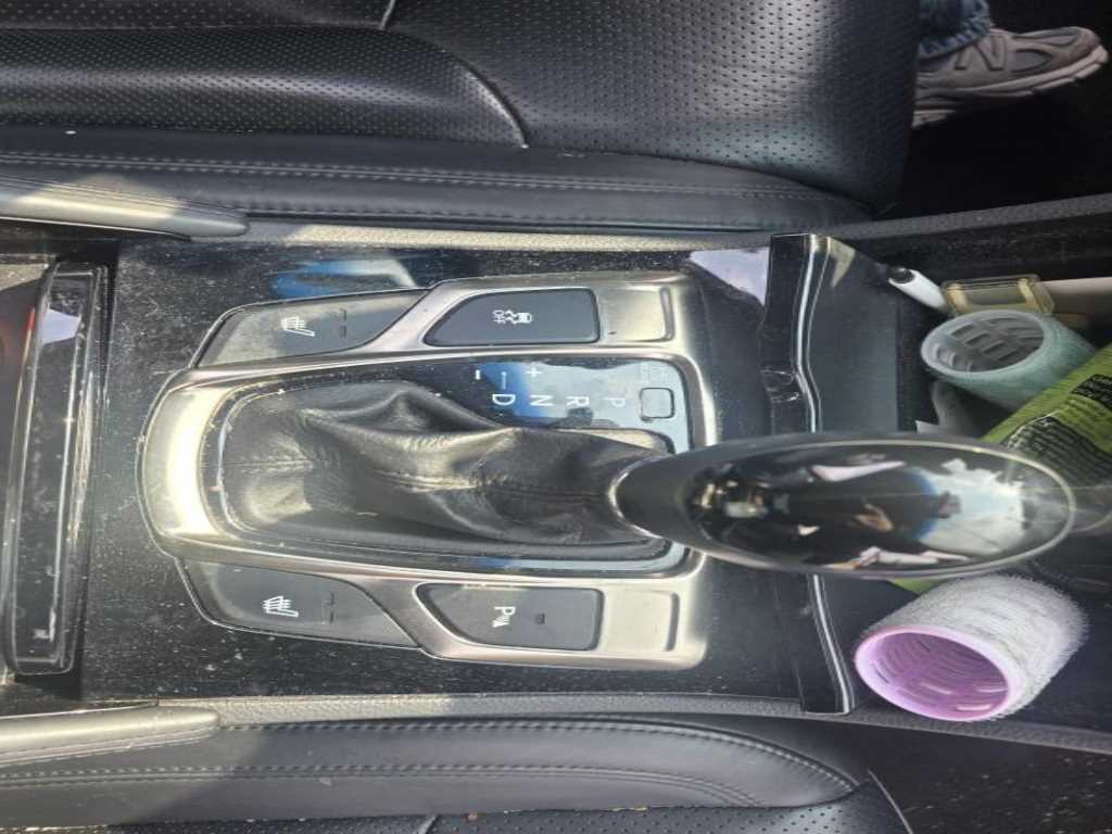 HYUNDAI Grandeur - Vista 5