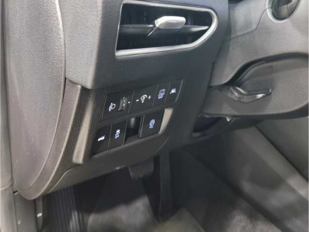 HYUNDAI Sonata - Vista 7