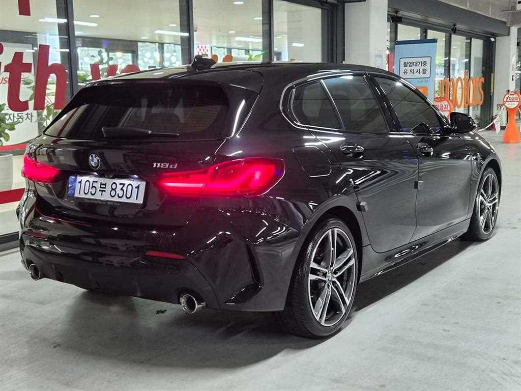 BMW 1 series - Vista 4